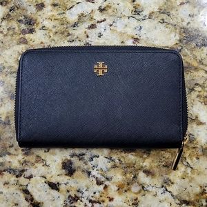 Tory Burch Emerson Mini Continental Wallet